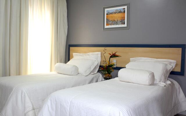 La Defense Apart Hotel