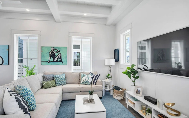 Isle of Dogs 205 Fiv-b