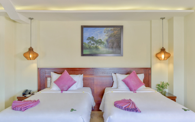 River Suites Hoi An Hotel