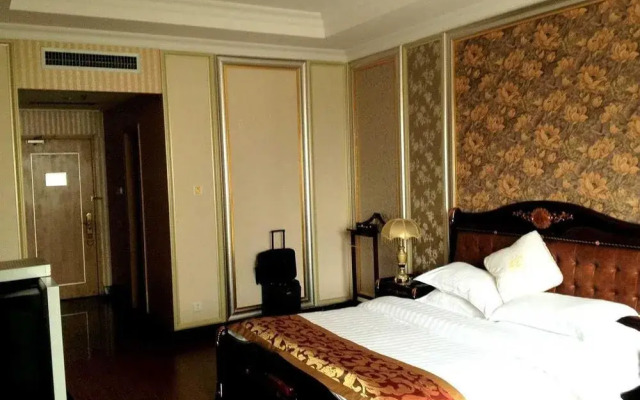KB-Crown Hotel