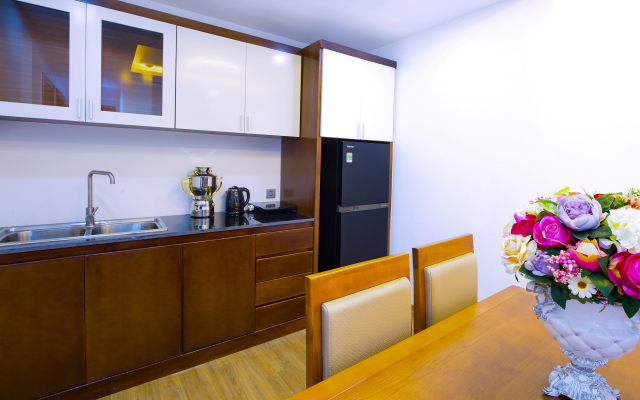 Le Hoang Beach Hotel Danang