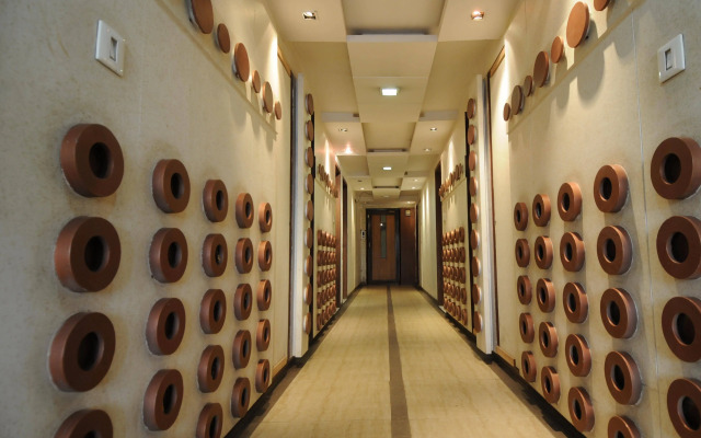 Hotel Neelkanth-Paradise