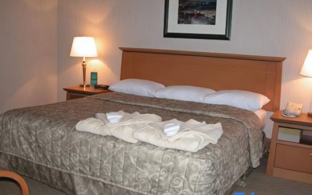 Holiday Inn North Vancouver