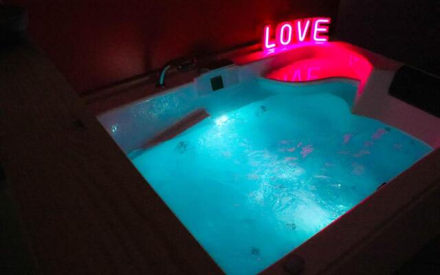 Suite love & privative spa Menton