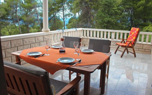 Apartments Pezzi / Two Bedrooms A1 Gajo