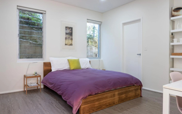 Bondi Lock-Down Retreat, The Cute Place To Put Up Your Feet – Guest Rooms – Sydney