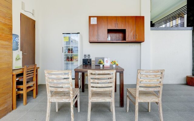 March 67 Stay By OYO