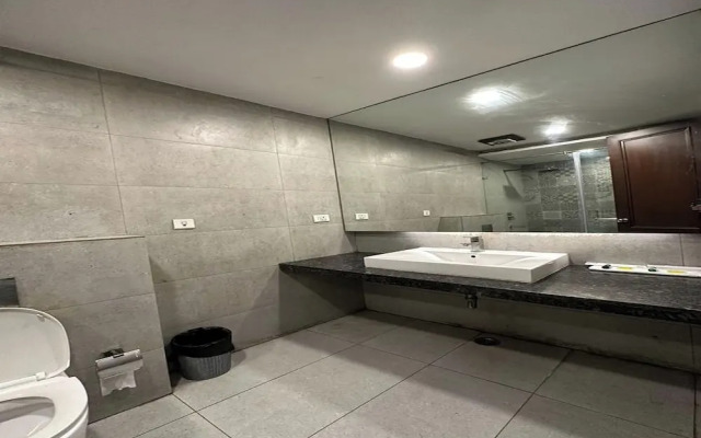 Hotel The Imperio