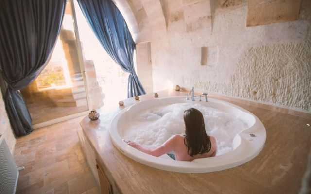 Azure Cave Suites