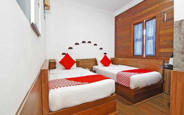 Hotel Five 2