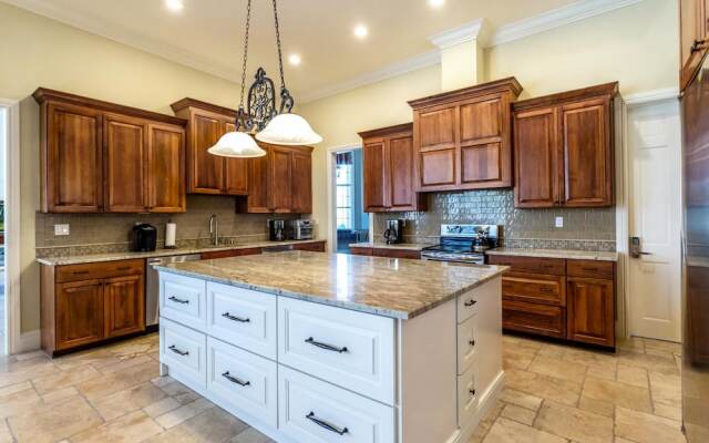 Knickerbocker Suite 06