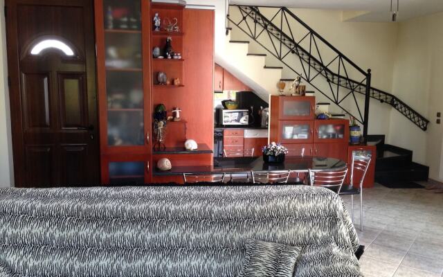 Dimitri's Guesthouse