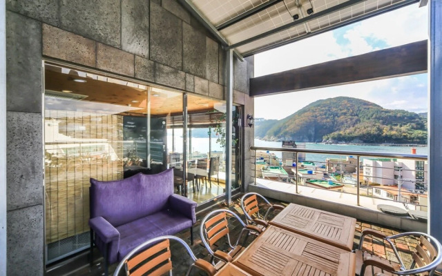 The Lux Tourism Hotel Geoje