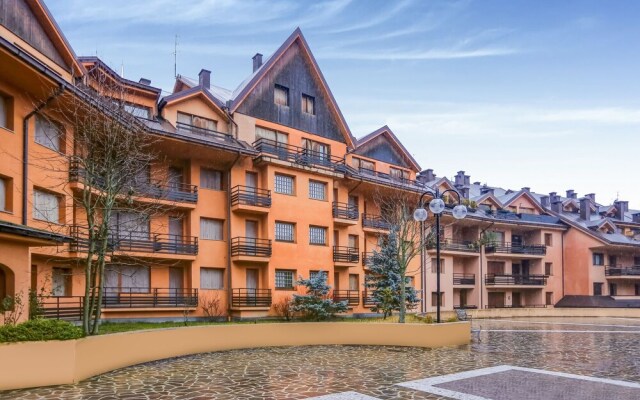 Pretty Holiday Home in Artogne With Patio