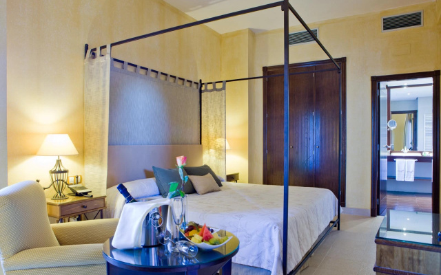 Intelier Airén Hotel by Intelier Hotels & Suites