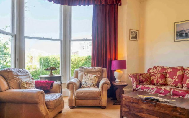 Bath House Hotel