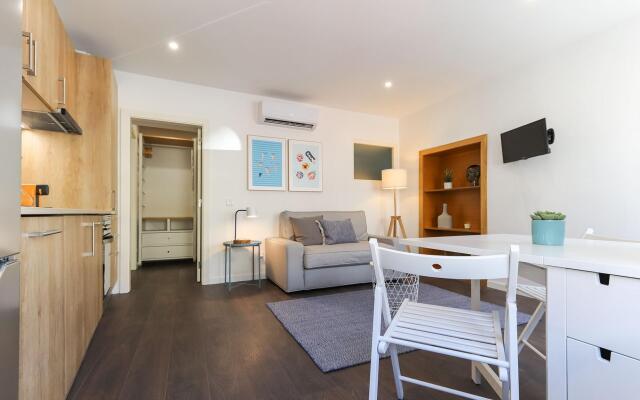 Benfica Apartments I by Homing