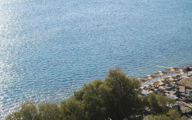 Cayo Exclusive Resort & Spa