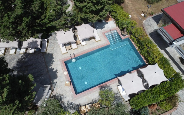 Hotel Villa Cesi