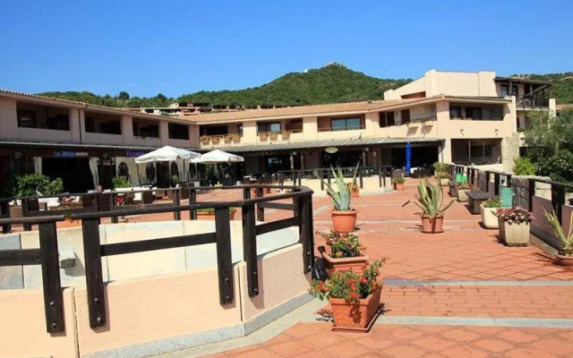Portolaconia Residence Condominio