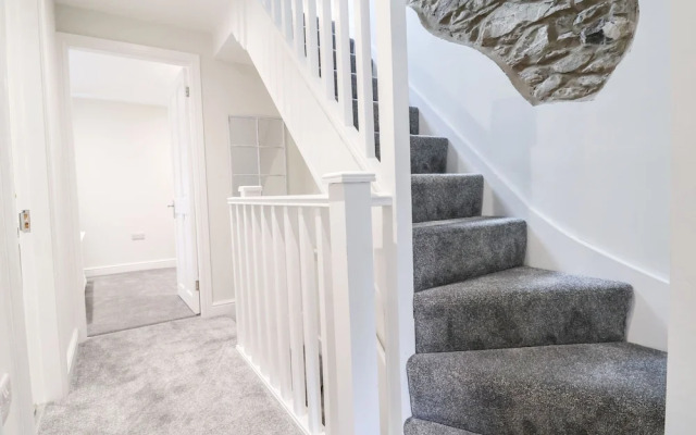 4 Railway Terrace