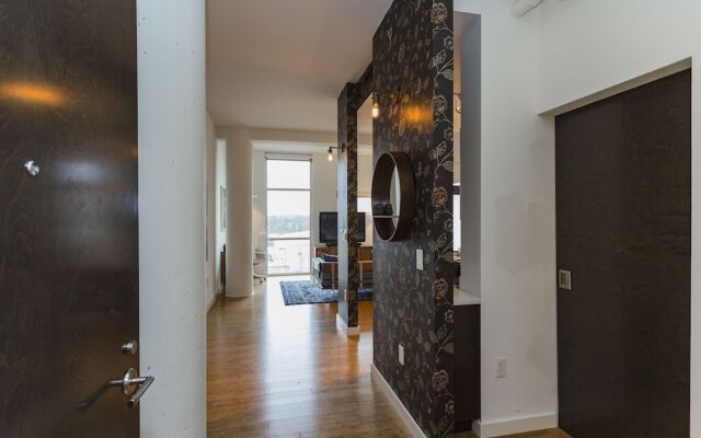 Artsy Extended Retreat Downtown Nashville