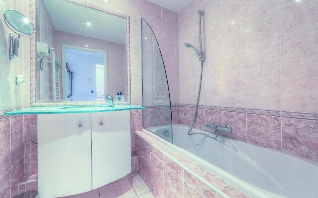 IMMOGROOM - Sea view - Terrace- Swimming-Pool - 1 min from the beach