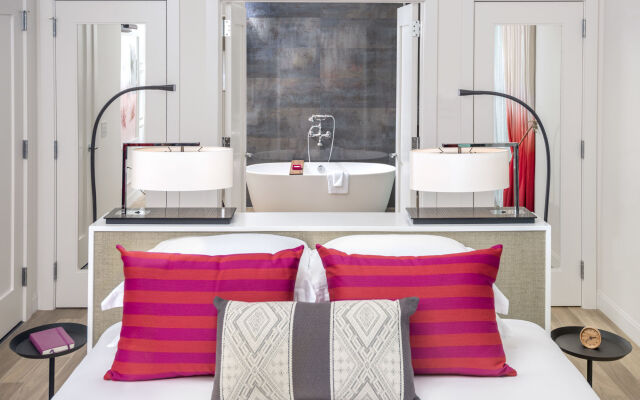 Kimpton Seafire Resort + Spa by IHG