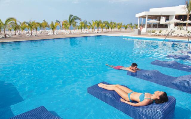 Riu Playa Blanca - All Inclusive