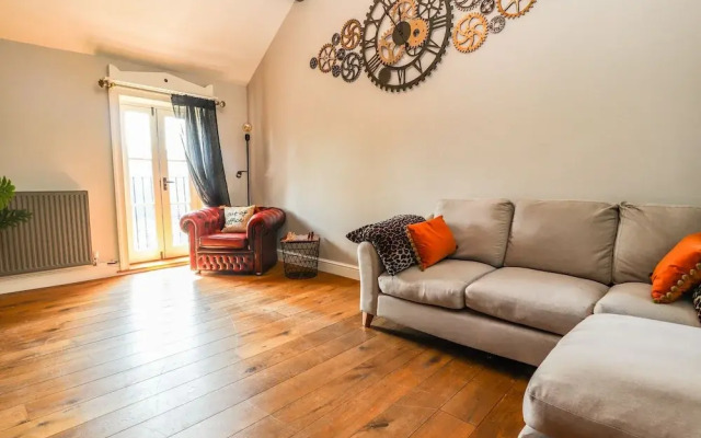 The Olde Drill House