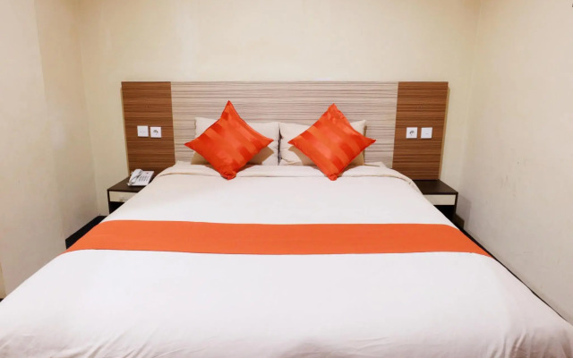 Hotel Agraha Andalas