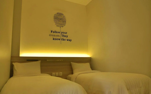 Summer Bed and Breakfast Hotel