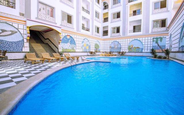 Sheraton Plaza - Central Hurghada by The New Marina