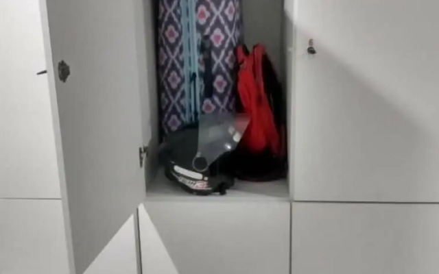 Le Chat Qui Peche Hostel
