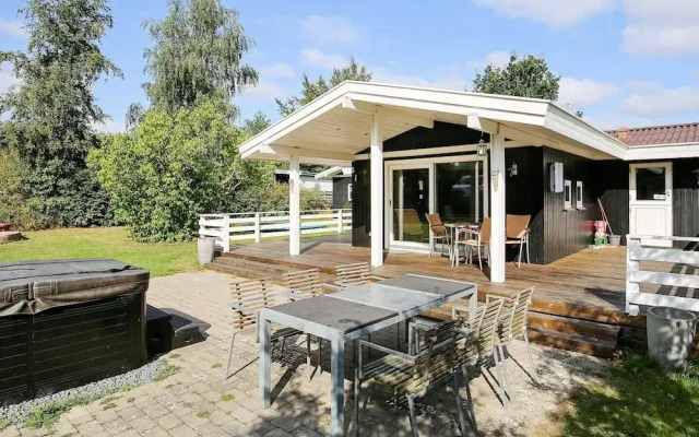 6 Person Holiday Home in Jaegerspris