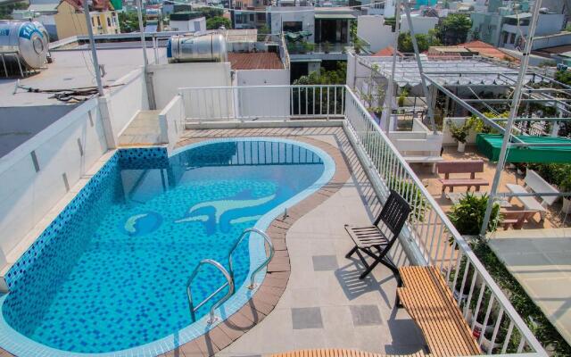 Lucky Danang Hotel Apartment