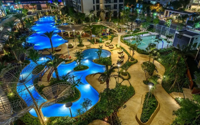 Odela Estella Riverside Luxury Vacation