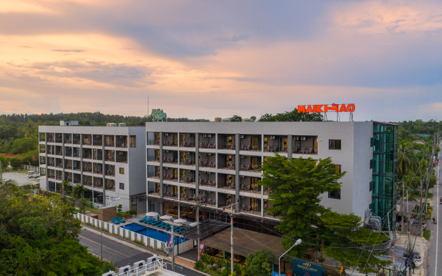 Maikhao Hotel 