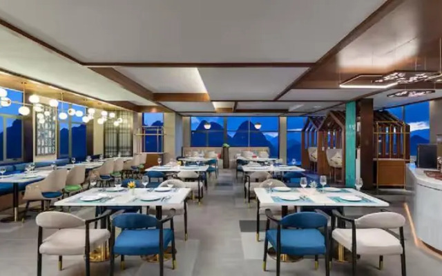Hilton Garden Inn Xingyi Wanfenglin