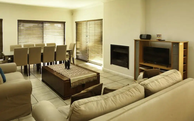 Mulligan, Langebaan 10-sleeper