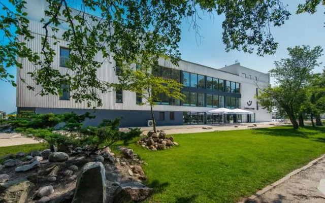 Zatoka Sztuki Centrum Art & Business