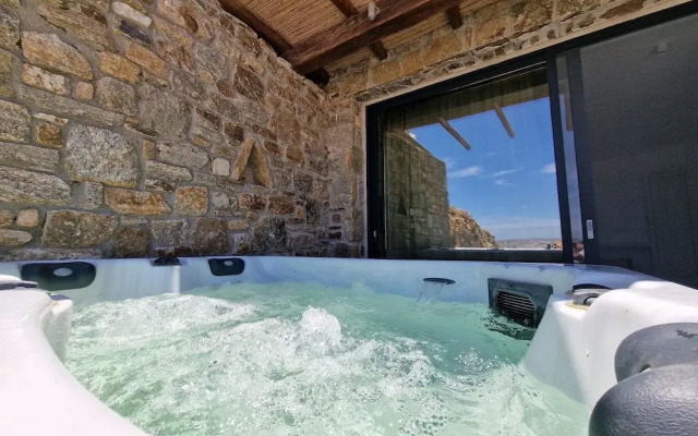 MvibesMykonos homes and studios