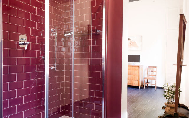 Arnobio Florence Suites