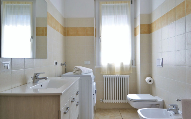 Snug apartment in Dervio with balcony or terrace