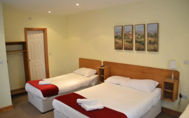 Hotel 65
