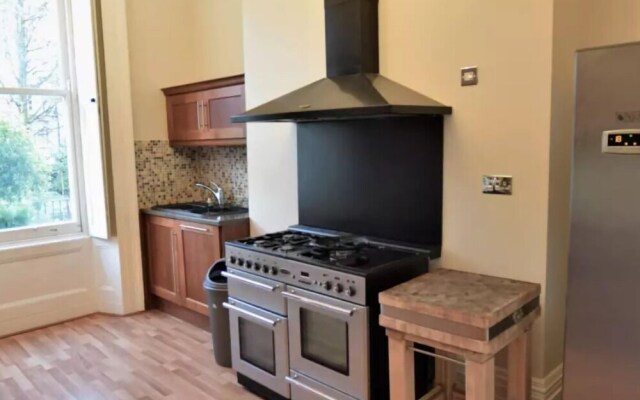 The Coach House - yourapartment