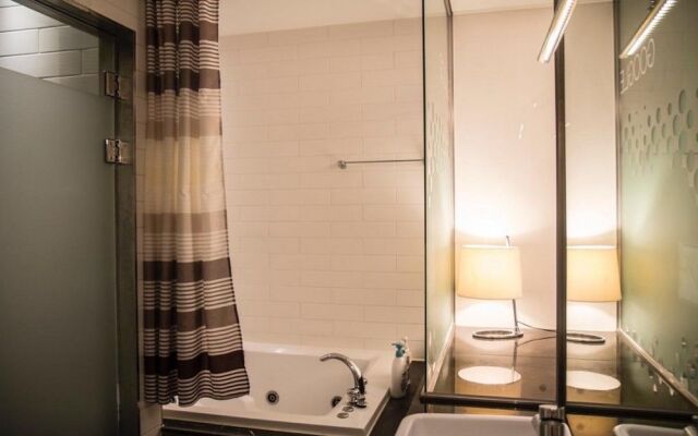 Ruby Tourist Hotel Wolmido