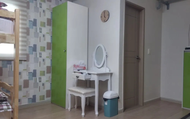 JIIN Hostel & Guesthouse
