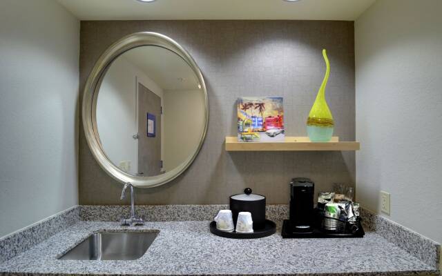 Hampton Inn & Suites Miami/Brickell-Downtown