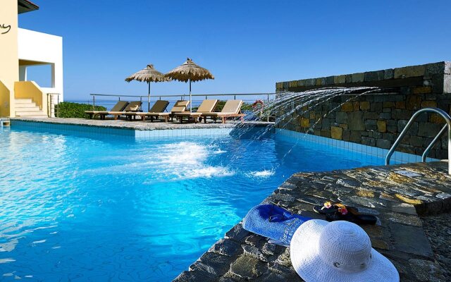 Sissi Bay Resort